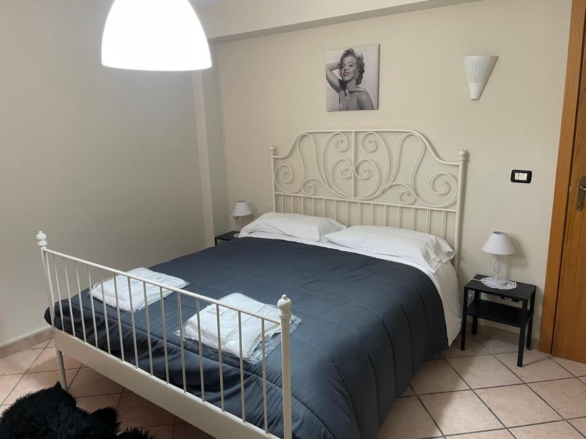 Villa Antonella Pozzilli Eksteriør billede